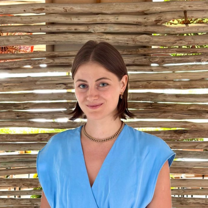 Dr. Polina Virchik
